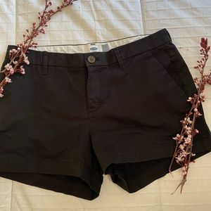 Old Navy Mid-Rise Black cuffed Shorts